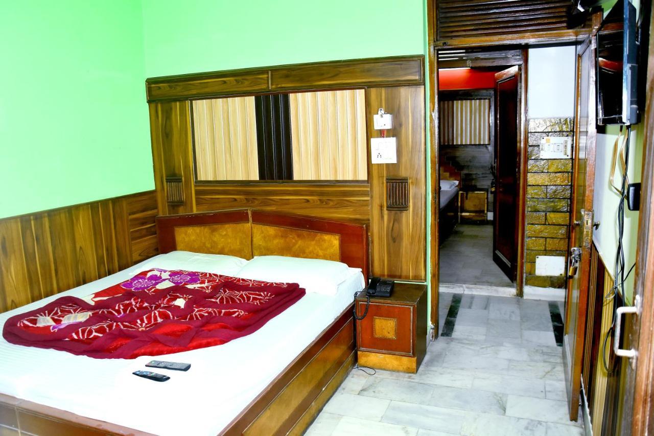 S R Palace Nowe Delhi Zewnętrze zdjęcie